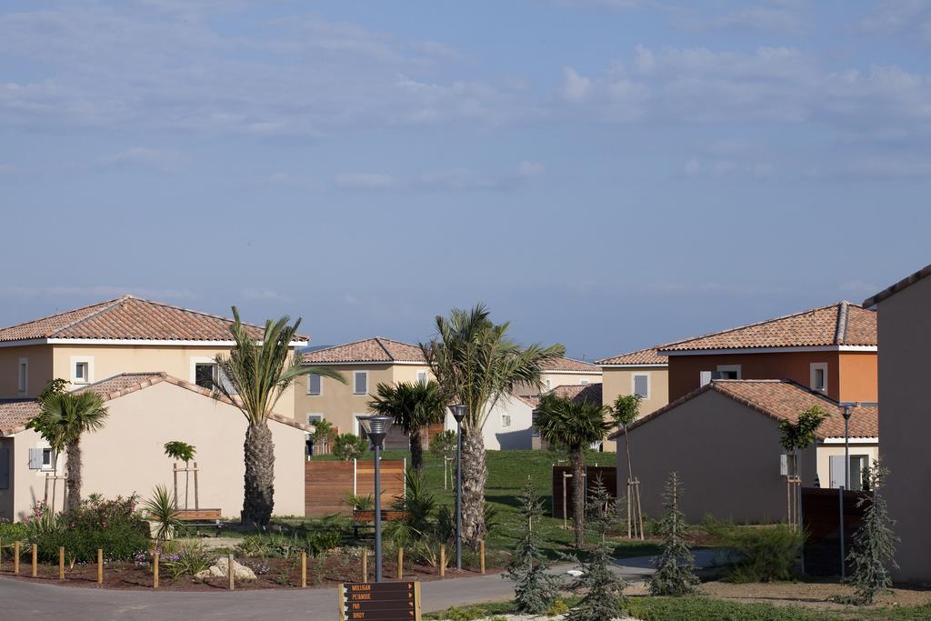 Le Domaine Du Golf*** By Ateya Vacances Fabregues Ruang foto